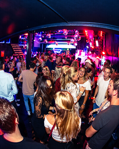 Lounge & Gallery LG Der legendäre Nachtclub in Zug